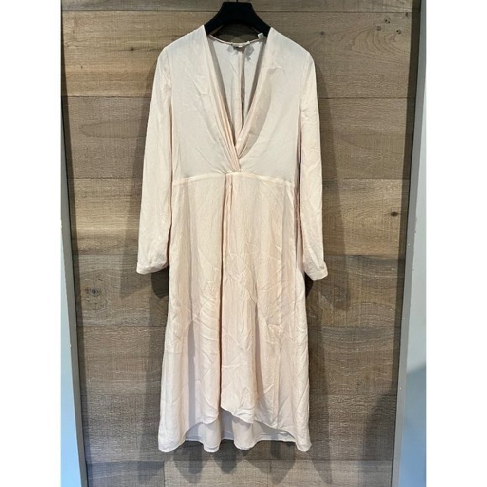 Vince Twist Drape Long Sleeve Dress in Oat Blush Size 6 - Picture 9 of 11